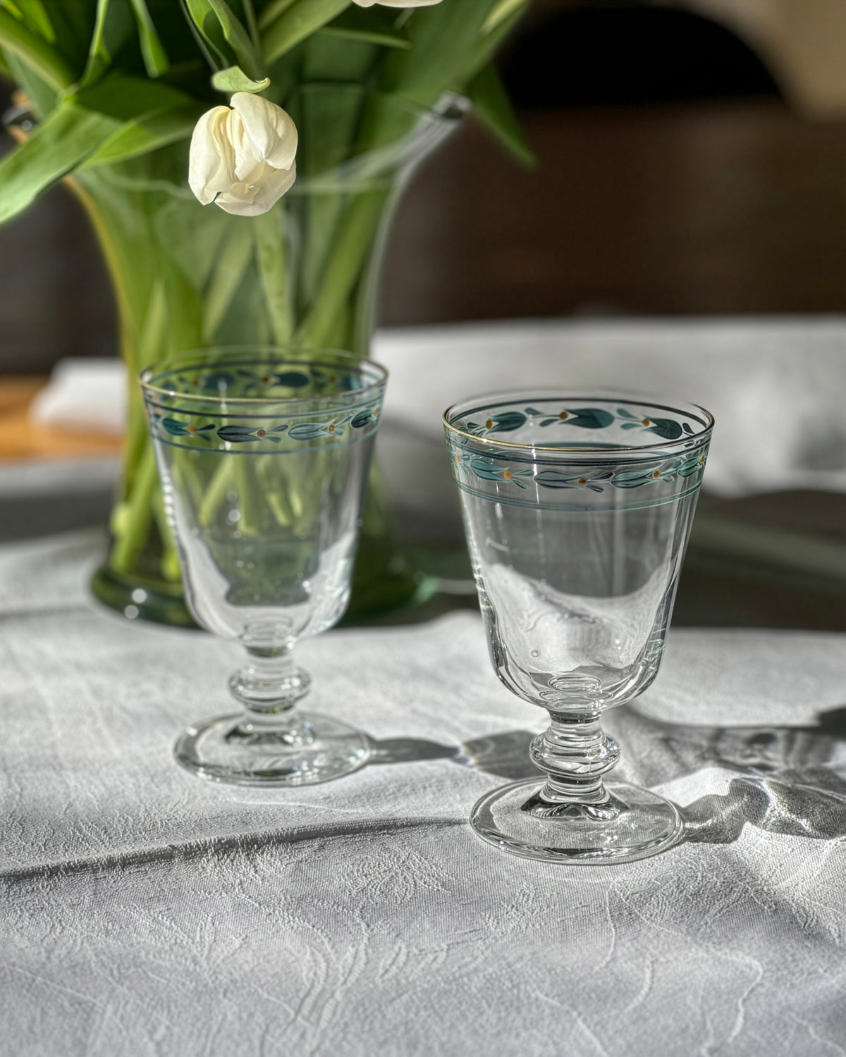 Copas Delft · cristalería pintada a mano en verde mar · Los Vasos de Agua Clara