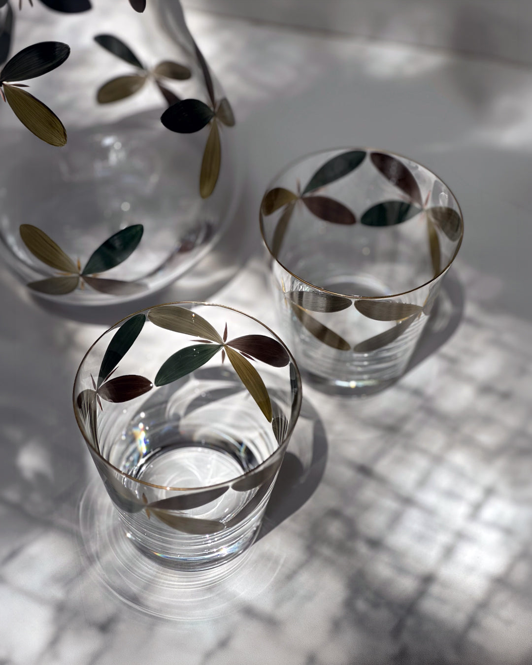Holland Jug & Tumblers · hand-painted glassware, view 7 · Los Vasos de Agua Clara