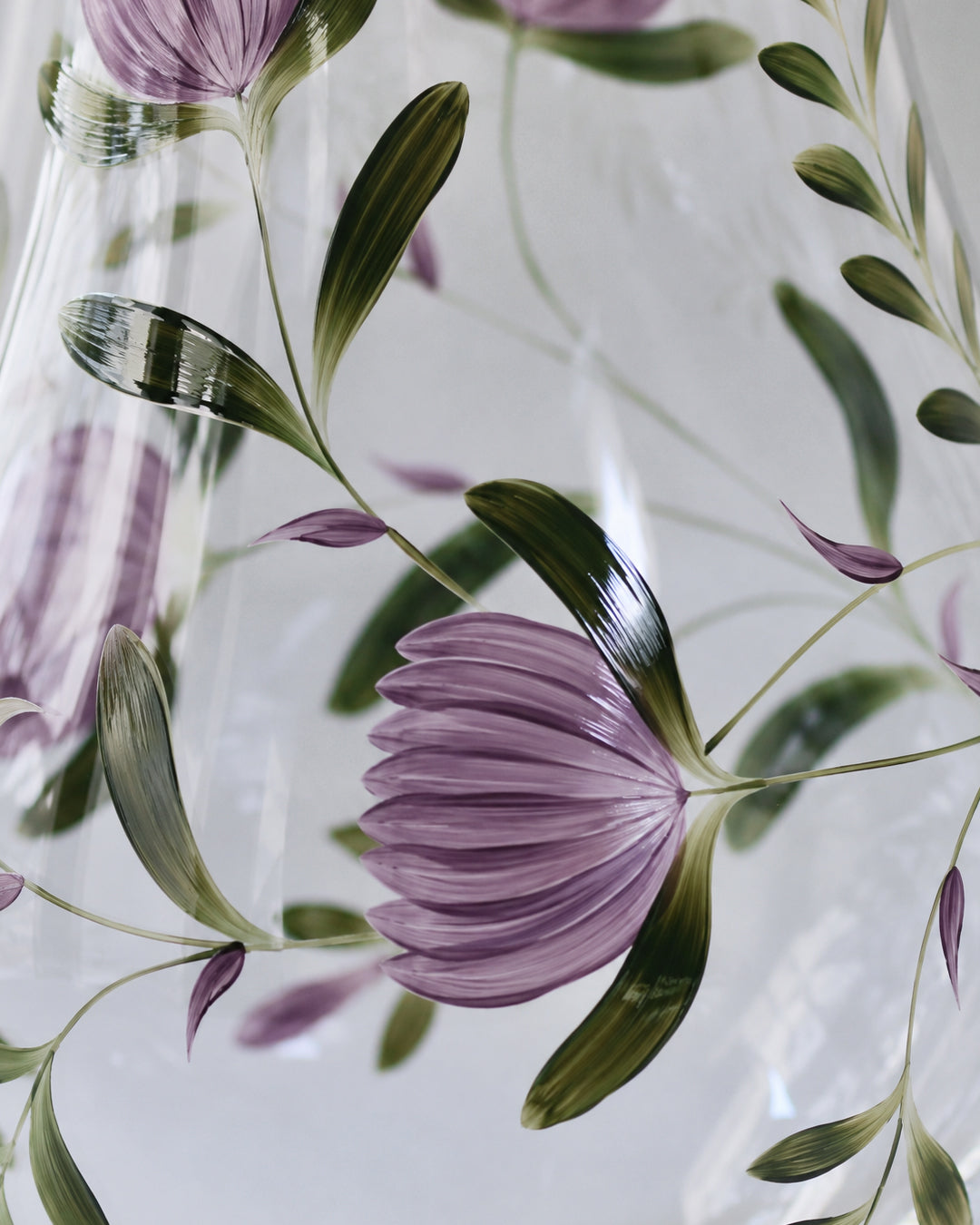 Jarra y vasos Jaipur · cristalería pintada a mano en lavanda · Los Vasos de Agua Clara