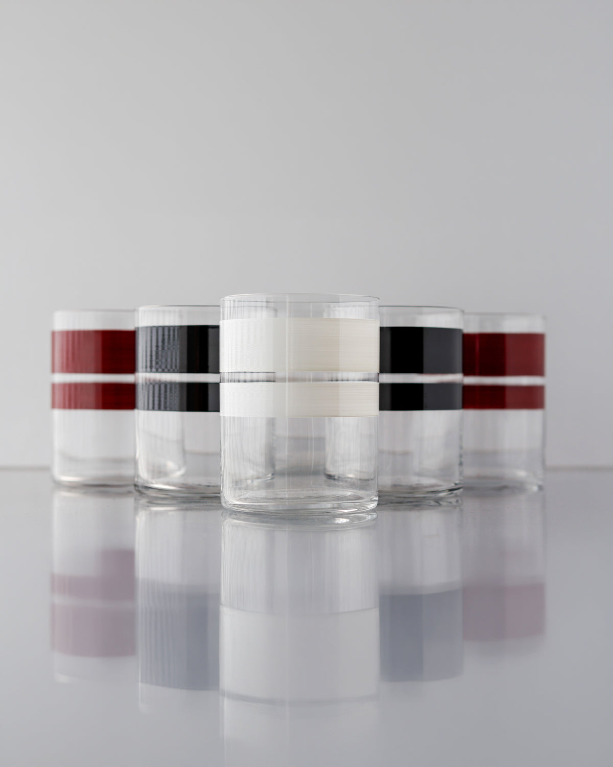 Portofino Moonlight Tumblers · glassware hand-painted in burgundy, white and black · Los Vasos de Agua Clara