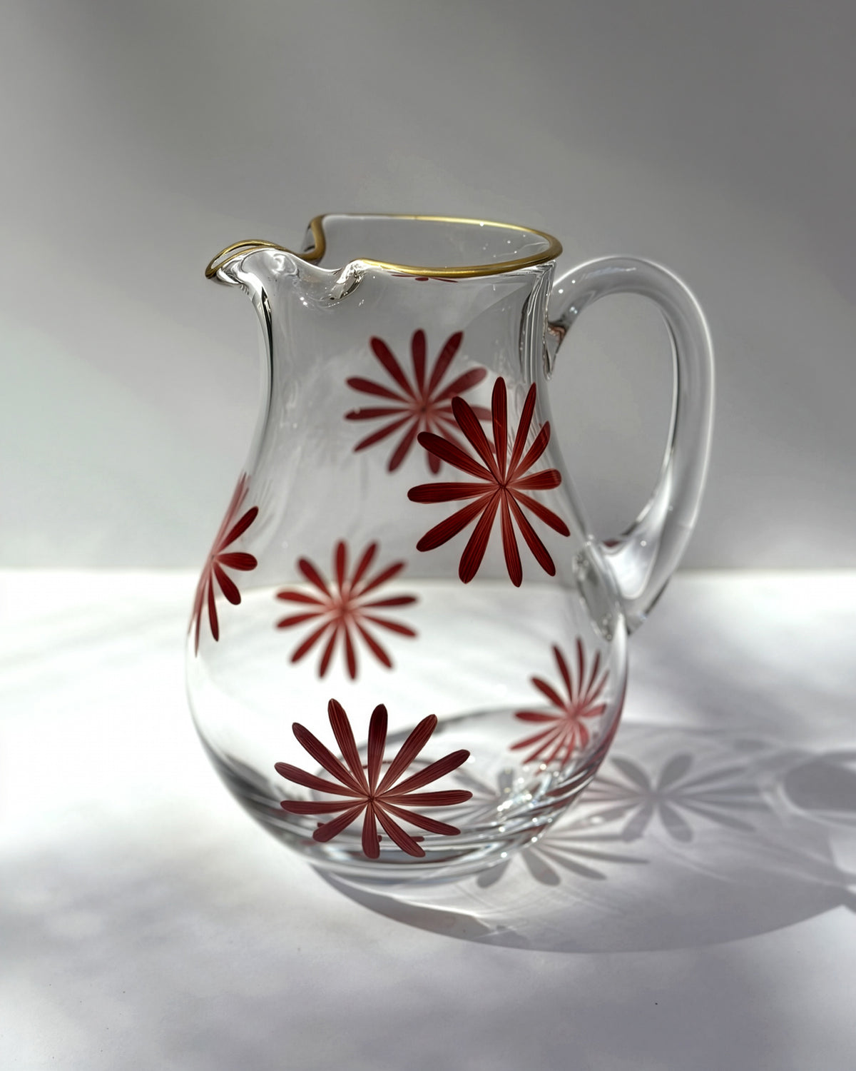 Saint Tropez Jug & Wine Glasses · glassware hand-painted in English red · Los Vasos de Agua Clara