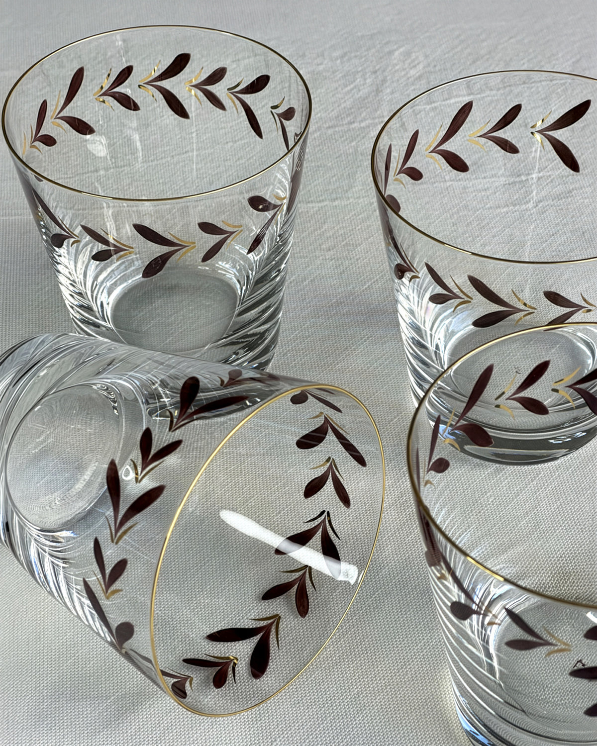 Set Copas y vasos Palawan · cristalería pintada a mano, vista 3 · Los Vasos de Agua Clara