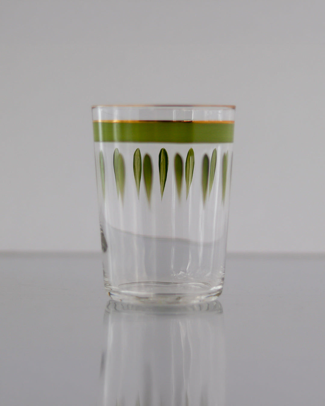 Vasos Soul Monocolor · cristalería pintada a mano en verde limón · Los Vasos de Agua Clara
